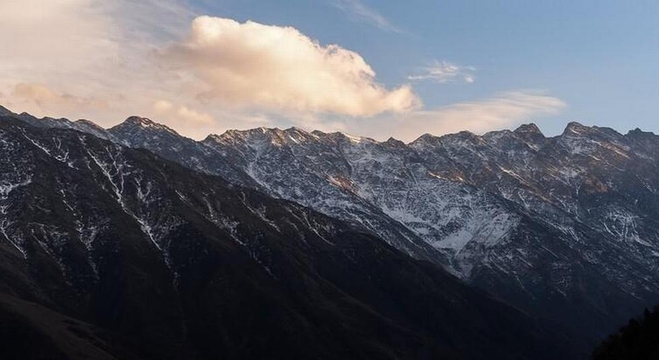 سلسلة الجبال في القوقاز