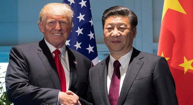 الرئيس الأمريكي، دونالد ترامب، ونظيره الصيني شي جين بينغ