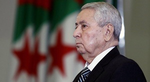 الرئيس الجزائري المؤ